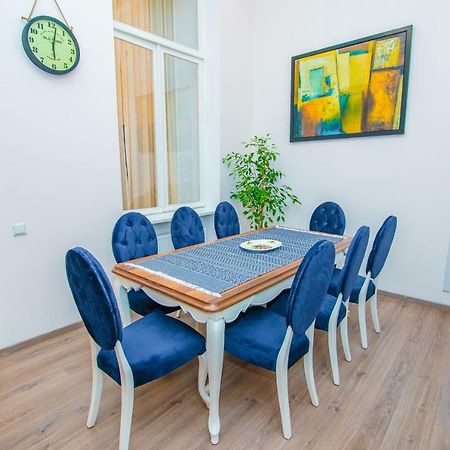 Solo Apartment In City Center Tbilisi Eksteriør billede